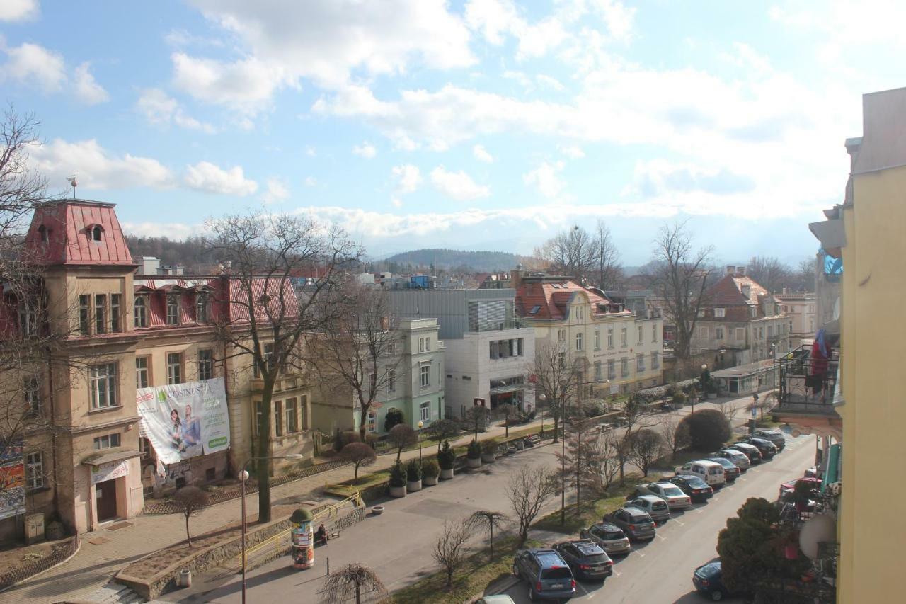 Apartament Bankowa Єленя-Ґура Екстер'єр фото